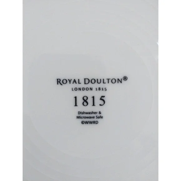 Royal Doulton 1815 Bold Brushstroke Porcelain Lilac Dinner Plate 11 Inch NEW - Picture 2 of 5